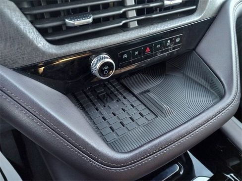 Used 2025 Ford Explorer Platinum w/ LUX Leather Package image 22