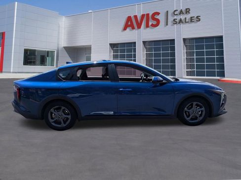 Used 2025 Kia K4 FWD image 5