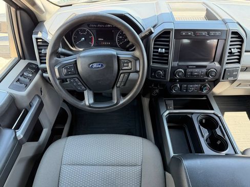 Used 2022 Ford F250 XLT w/ XLT Premium Package AWD/4WD image 10