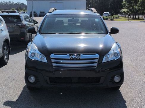 Used 2014 Subaru Outback 2.5i Premium AWD/4WD image 7