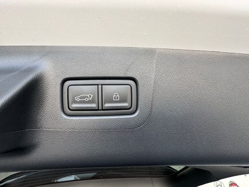 Used 2025 Hyundai Santa Fe Calligraphy AWD/4WD image 10