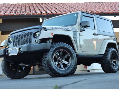 Used 2017 Jeep Wrangler Freedom Edition image 3