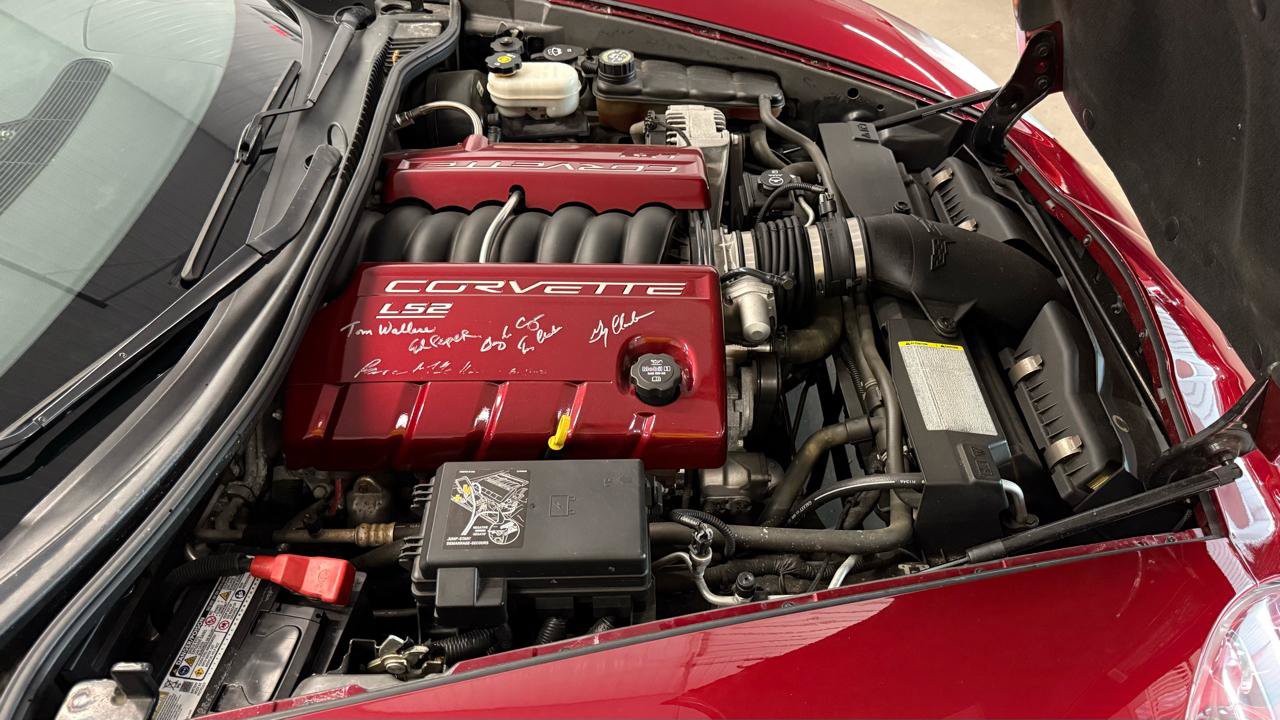 Used 2006 Chevrolet Corvette Convertible RWD image 40