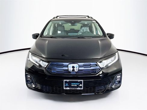 New 2026 Honda Odyssey Elite image 2