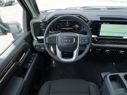 New 2026 GMC Sierra 2500 SLE w/ SLE Value Package; AWD/4WD image 9