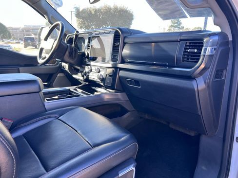 Used 2024 Ford F250 Lariat w/ Lariat Ultimate Package image 16