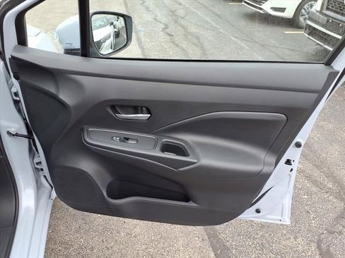 New 2025 Nissan Versa SV w/ Trunk Package image 19