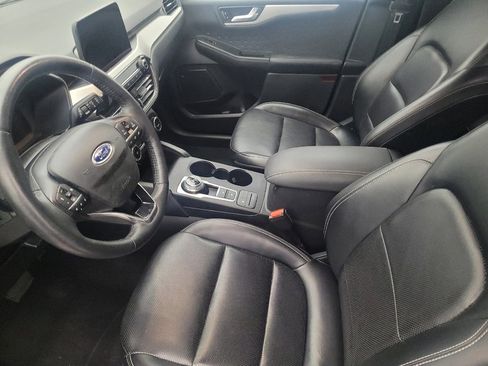 Used 2020 Ford Escape SE Sport image 17