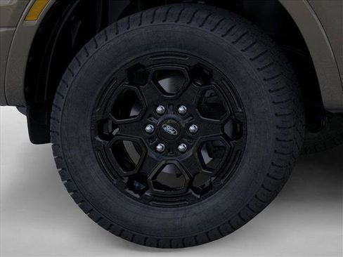 New 2025 Ford Ranger XLT w/ FX4 Off-Road Package image 19