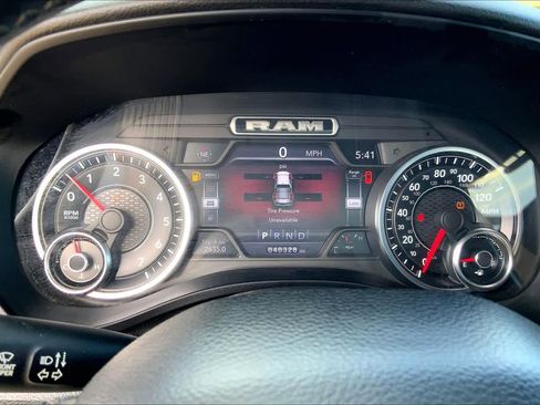 Used 2019 RAM 1500 Big Horn RWD image 26