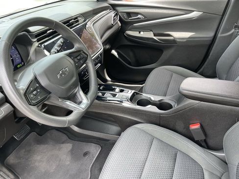 Used 2023 Chevrolet Bolt EUV LT w/ Driver Confidence Package FWD image 17