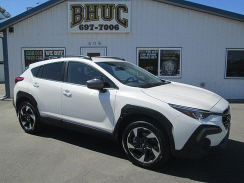 Used 2024 Subaru Crosstrek 2.5i Limited image 1