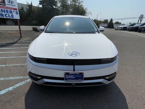 Certified 2024 Hyundai Ioniq 5 SEL RWD image 8