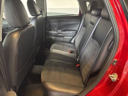 Used 2024 Mitsubishi Outlander Sport SE AWD/4WD image 23