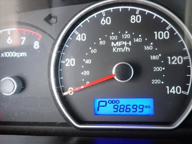 Used 2010 Hyundai Elantra GLS FWD image 20