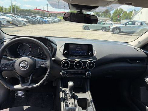 Used 2025 Nissan Sentra S FWD image 25
