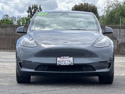 Used 2023 Tesla Model Y Performance AWD/4WD image 8