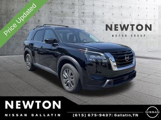 Used 2025 Nissan Pathfinder SV w/ SV Premium Package AWD/4WD video 1