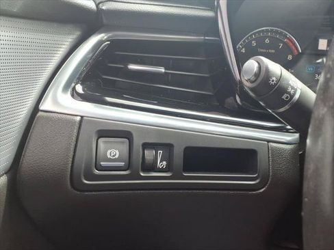 Used 2020 Cadillac XT6 Sport AWD/4WD image 19
