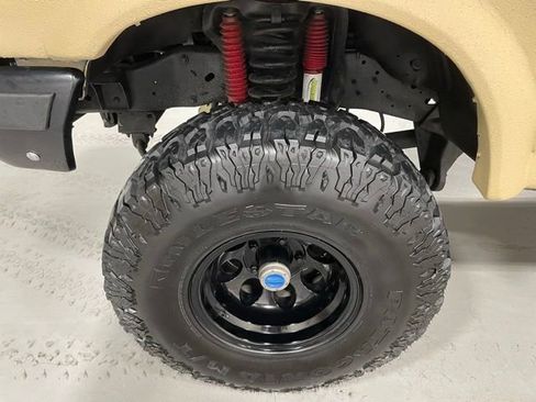 Used 1989 Ford Bronco Custom image 14