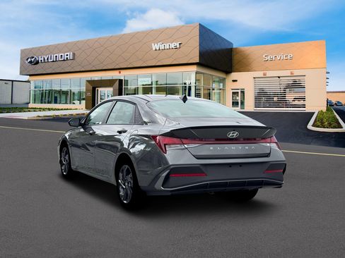 New 2026 Hyundai Elantra Sport FWD image 5