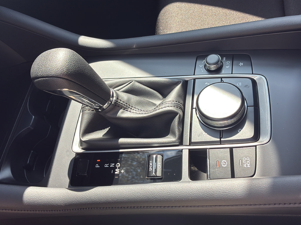 New 2026 MAZDA MAZDA3 s FWD image 30