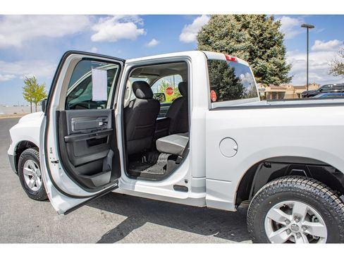 Used 2023 RAM 1500 Classic SLT w/ Electronics Group AWD/4WD image 12