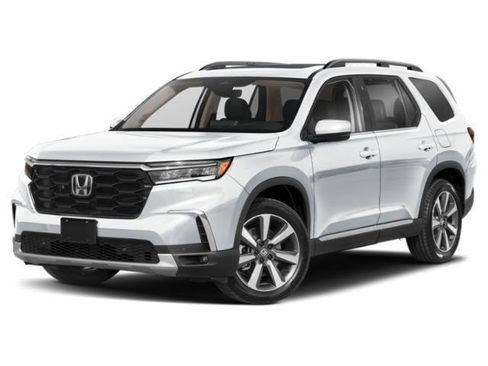 Used 2024 Honda Pilot Touring image 1