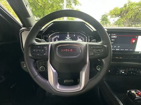Used 2023 GMC Sierra 1500 SLT w/ SLT Premium Package AWD/4WD image 15