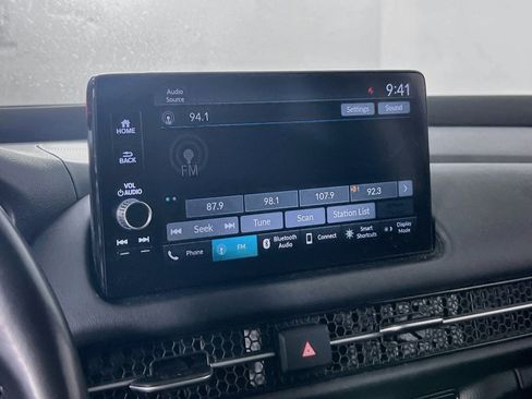 Used 2023 Honda HR-V EX-L image 14