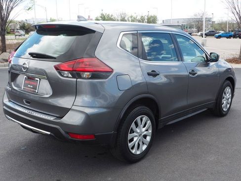 Used 2019 Nissan Rogue S FWD image 5