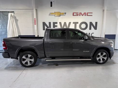 Used 2022 RAM 1500 Laramie AWD/4WD image 36