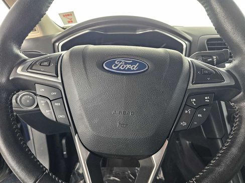 Used 2020 Ford Fusion SE w/ Equipment Group 151A FWD image 30