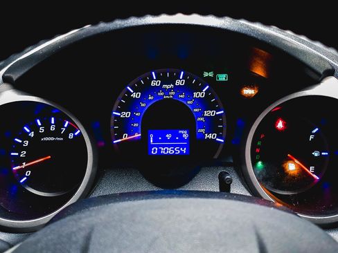 Used 2011 Honda Fit Sport image 22