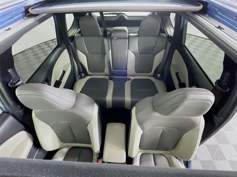 Certified 2025 Subaru Forester Limited w/ Protection Package image 13