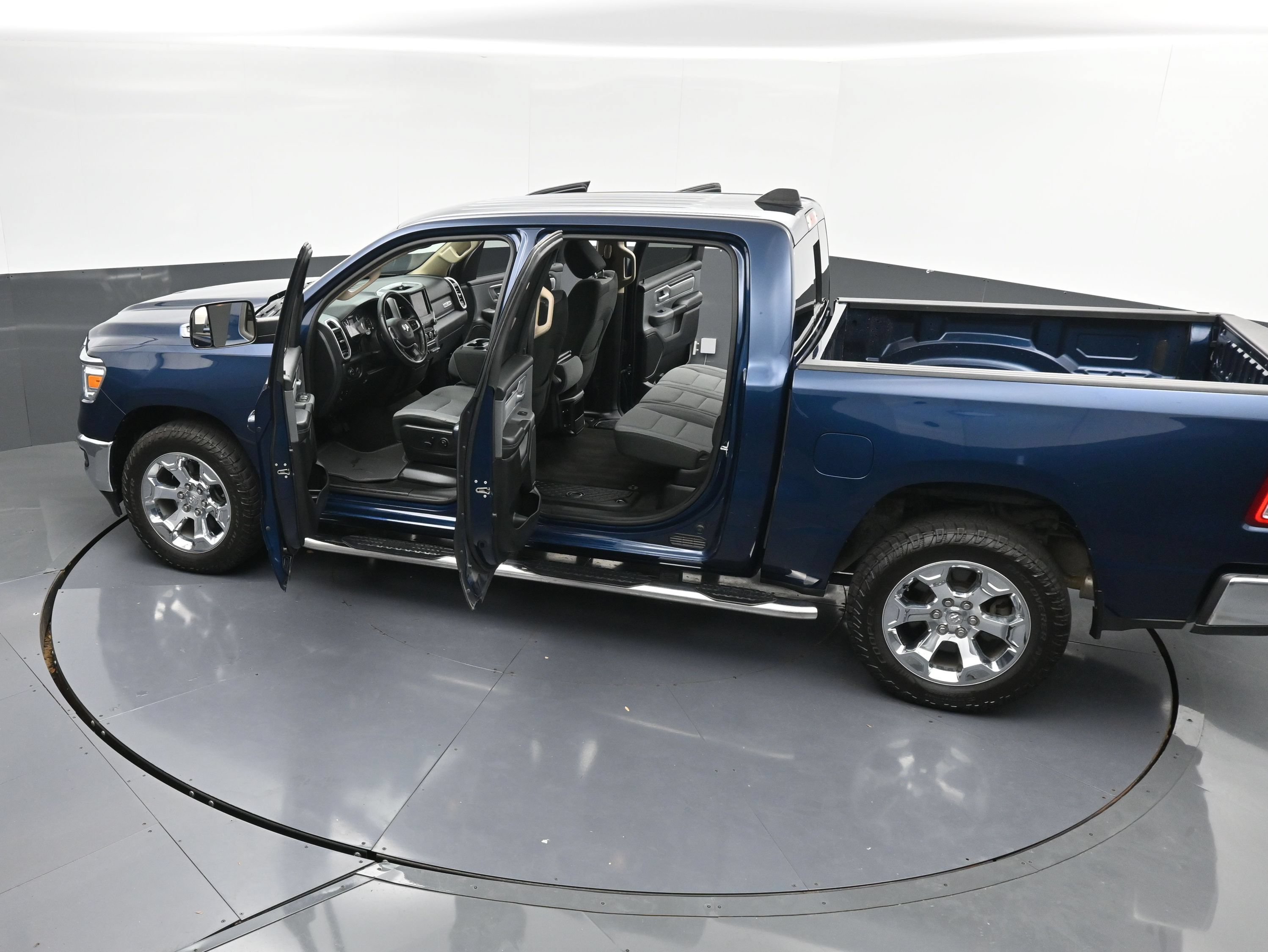 Used 2020 RAM 1500 Lone Star RWD image 44