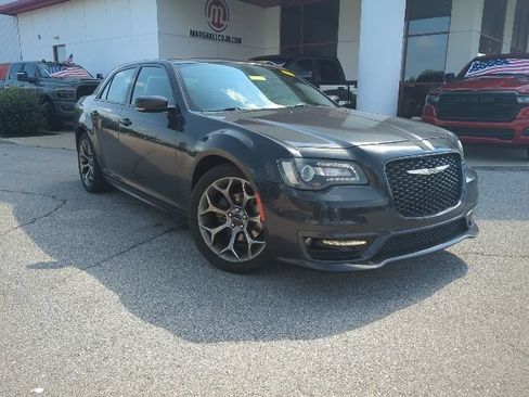 Certified 2018 Chrysler 300 S w/ 300S Premium Group RWD image 3