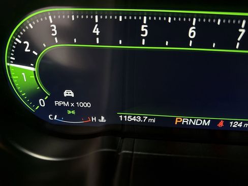 Used 2022 Ford Mustang Shelby GT500 w/ Technology Package RWD image 12