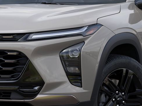 New 2026 Chevrolet Trax ACTIV w/ Driver Confidence Package FWD image 46