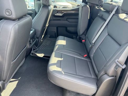 Certified 2025 Chevrolet Silverado 1500 LT Trail Boss w/ Convenience Package II AWD/4WD image 26
