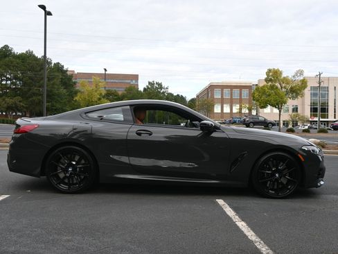 Used 2023 BMW M850i xDrive Coupe image 10