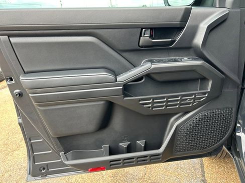 New 2026 Toyota Tacoma SR image 6