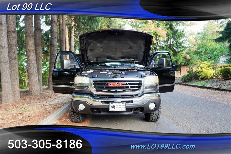Used 2004 GMC Sierra 2500 SLT w/ Heavy-Duty Power Package AWD/4WD image 30