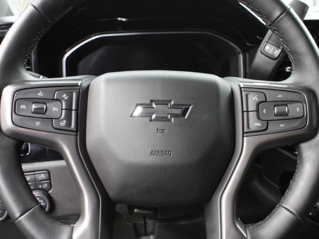 Used 2025 Chevrolet Silverado 2500 ZR2 w/ Technology Package AWD/4WD image 65