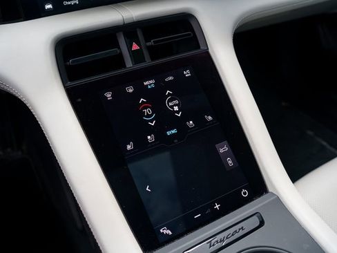 Certified 2020 Porsche Taycan Turbo AWD/4WD image 27