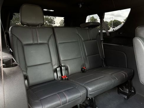 Used 2024 Chevrolet Suburban RST w/ Luxury Package AWD/4WD image 31