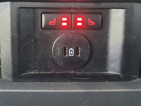 Certified 2023 Ford F350 Lariat w/ Chrome Package image 12