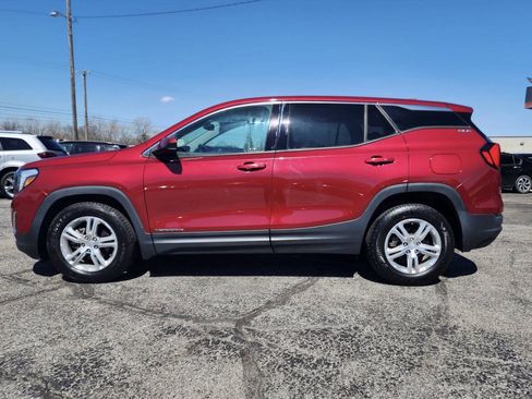 Used 2018 GMC Terrain SLE FWD image 3