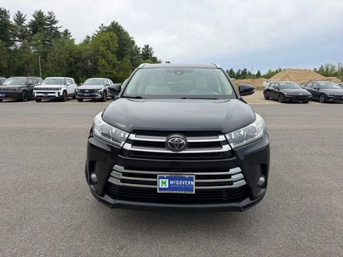 Used 2018 Toyota Highlander Limited AWD/4WD image 31