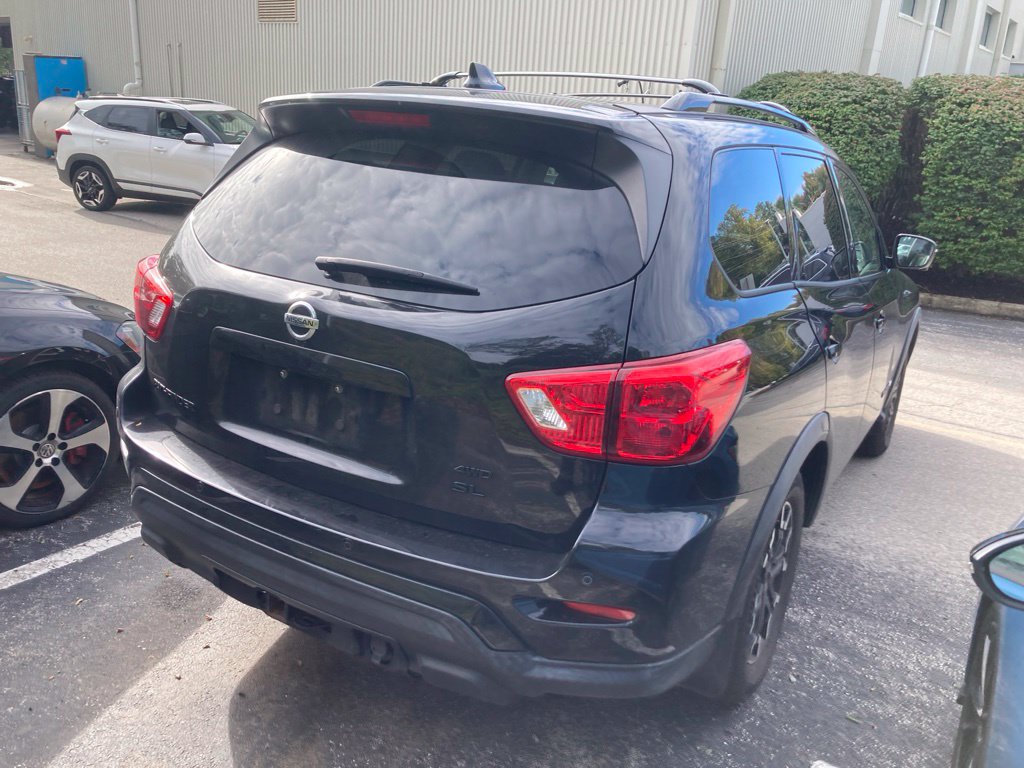 Used 2020 Nissan Pathfinder SL AWD/4WD image 6